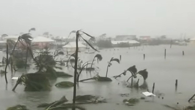 Regio das Bahamas devastada na manh desta tera-feira, aps passagem do furaco Dorian. Imagem divulgada no canal ABC News no Youtube. 