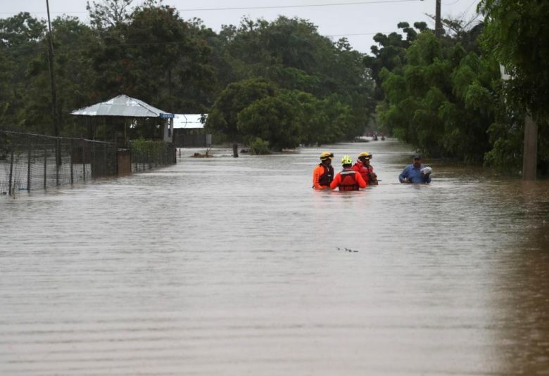 A tempestade tropical Laura provocou inundaes e deixou vtimas fatais na Repblica Dominicana no fim de semana. Crdito: Imagem divulgada pelo twitter @thandojo 