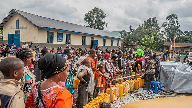 Situao ainda  preocupante em Goma onde milhares de famlias necessitam de ajuda humanitria depois da erupo do vulco Nyiragongo em 22 de maio. Crdito: Imagem divulgada pelo twitter oficial Mdicos Sem Fronteiras @MSF Portugal 