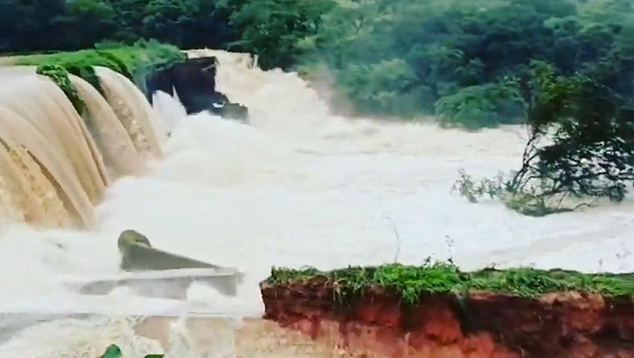 Barragem da Usina do Carioca est em alerta mximo aps as chuvas torrenciais que atingiram Minas Gerais nas ltimas semanas. Crdito: Divulgao Prefeitura Par de Minas. 